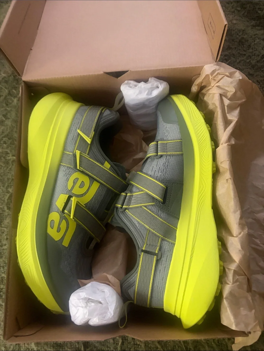 Gray & Yellow Men's Athletic Sneakers